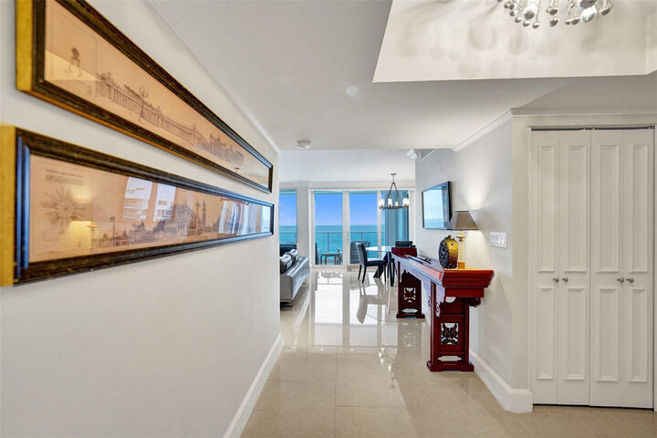 Property Photo:  4300 N Ocean Boulevard Phb  FL 33308 