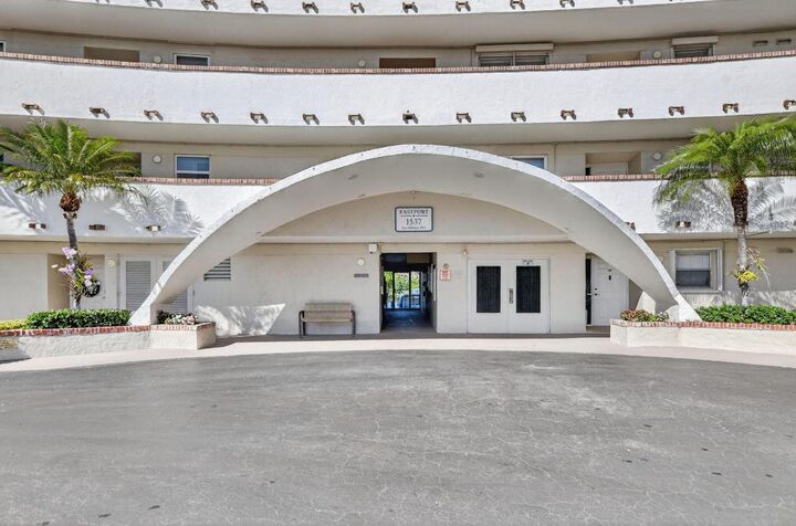 Property Photo: 1537 E Hillsboro Boulevard 444 FL 33441