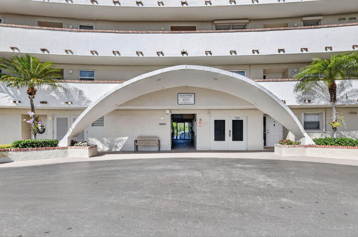 Property Photo:  1537 E Hillsboro Boulevard 444  FL 33441 