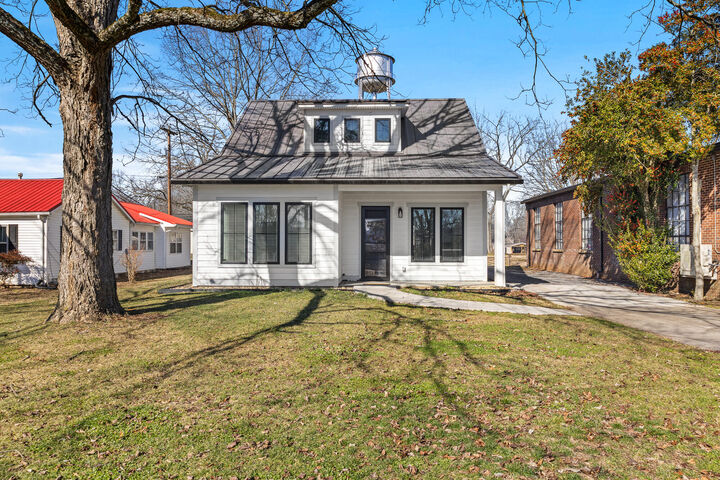 Property Photo:  103 E Main Street  TN 37329 