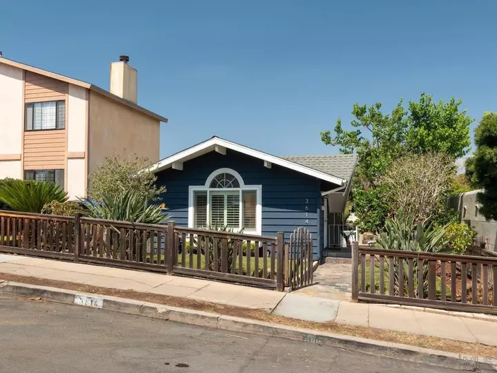 Property Photo:  3614 Wawona Dr  CA 92106 