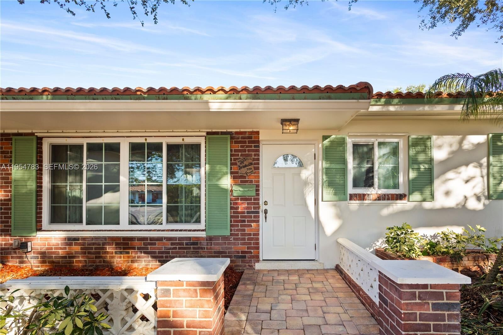 Property Photo:  2201 NW 87th Ave  FL 33024 