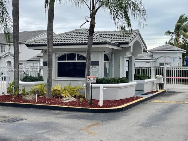 Property Photo:  14212 SW 121st Pl 6  FL 33186 