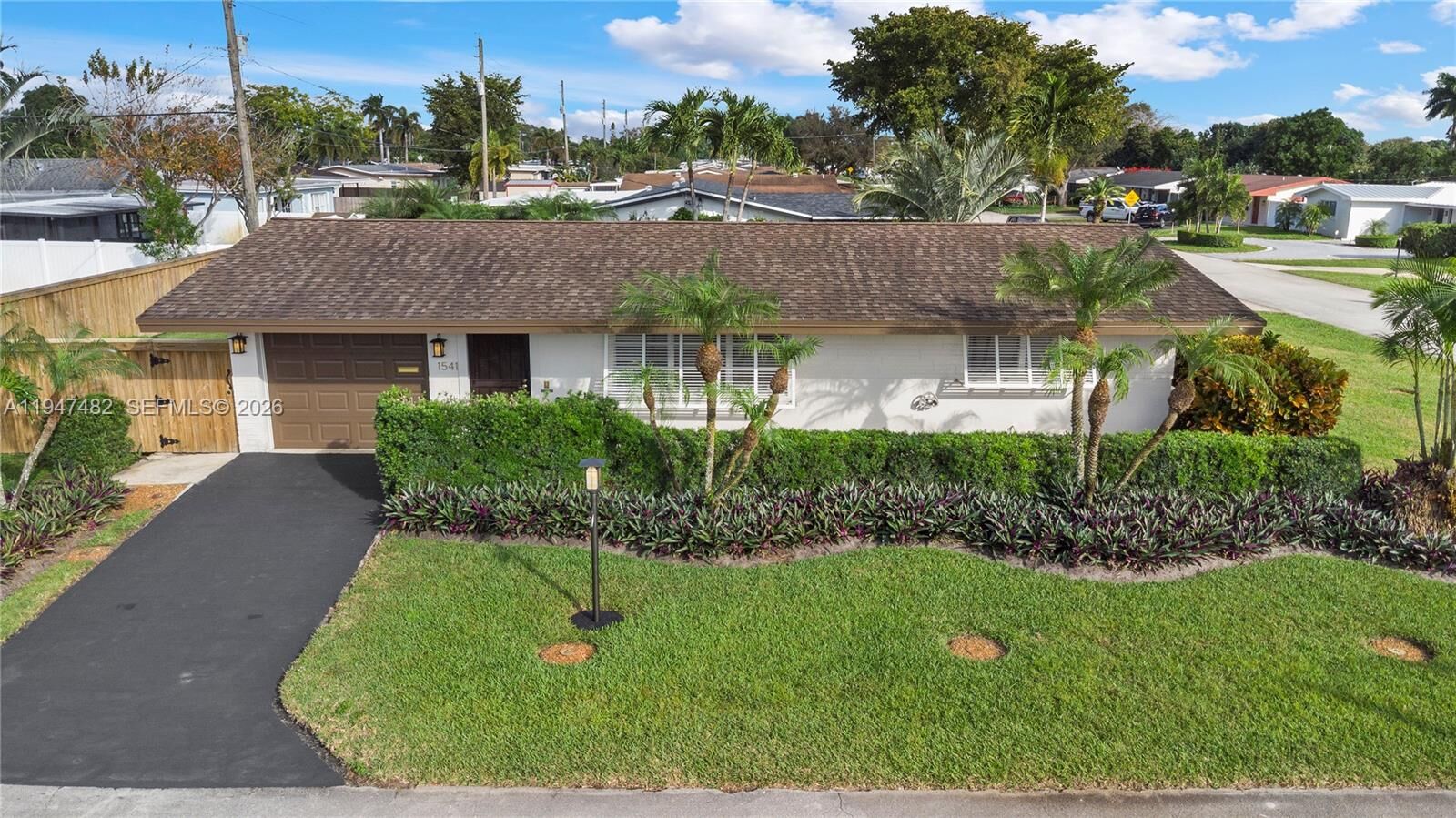 Property Photo:  1541 NW 83rd Way  FL 33024 