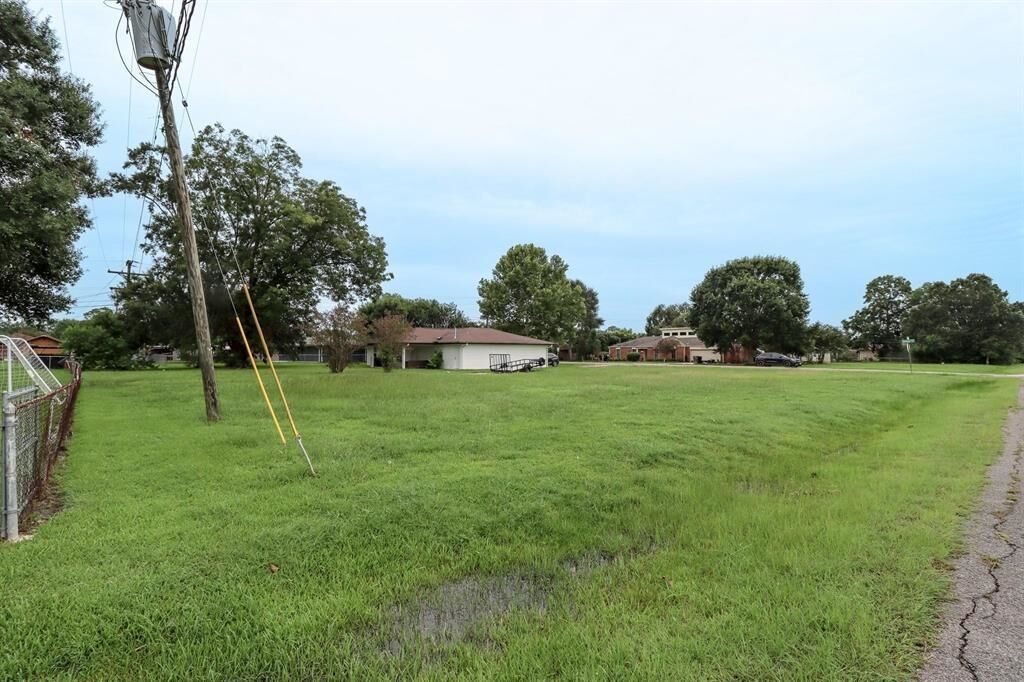 Property Photo:  2895- Solomon St.  TX 77640 