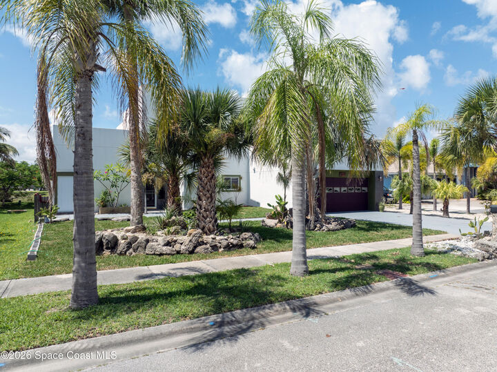 Property Photo: 807 W Central Boulevard FL 32920