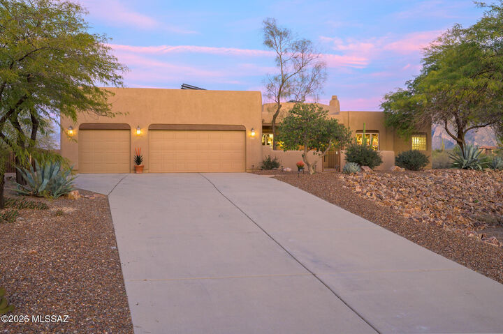 Property Photo:  10312 N Wild Creek Drive  AZ 85742 