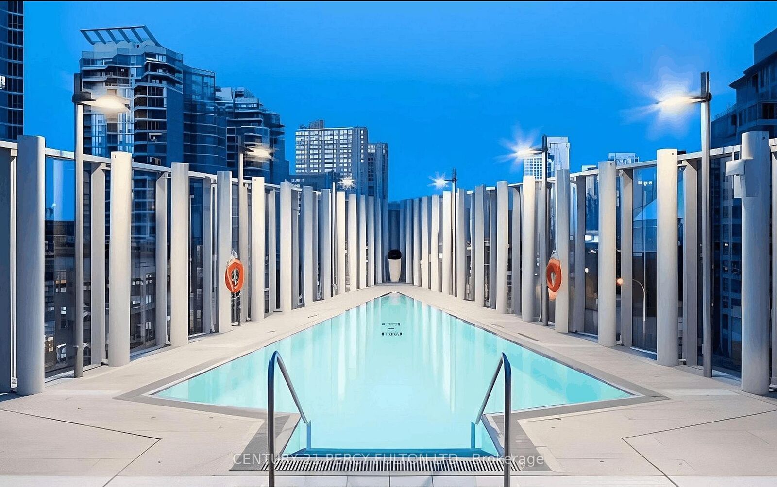 Property Photo:  10 York Street 1210  ON M5J 0E1 