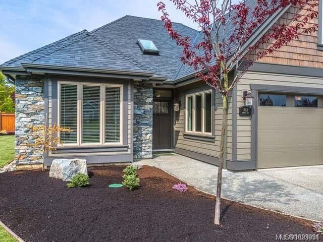 Property Photo: 912 Ridgeline Blvd X0X 0X0