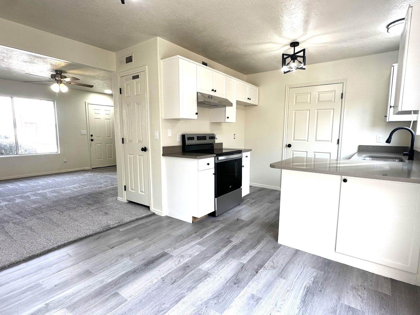 Property Photo:  1063 E 600 S #10  UT 84790 