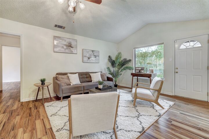 Property Photo: 8606 Thunderbird Road A &Amp B TX 78736