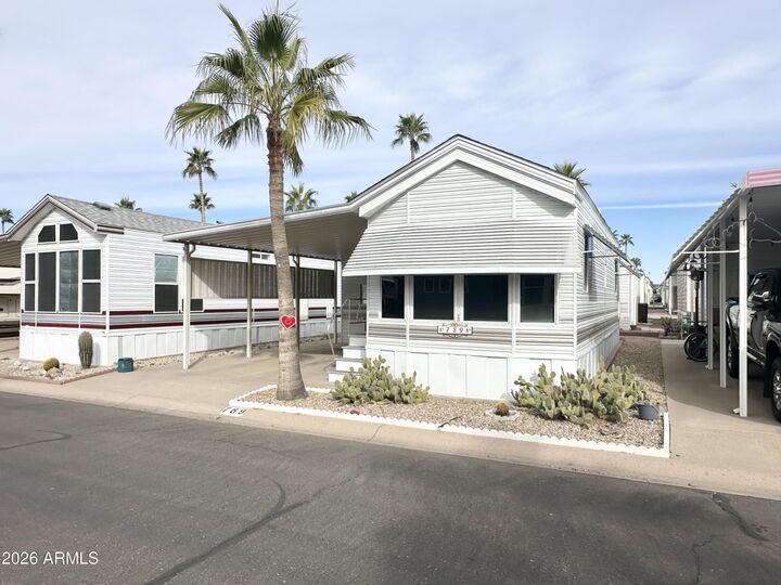 Property Photo:  789 S Cinnabar Drive 789  AZ 85119 