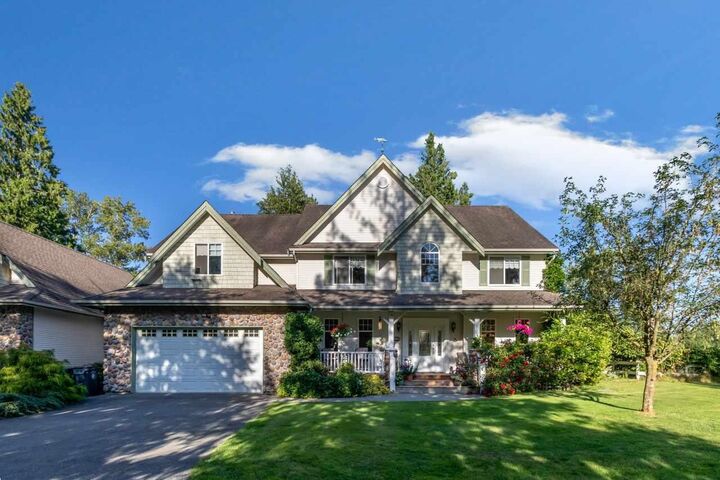 Photo de la propriété:  2552 207 Street  BC V2Z 2B5 