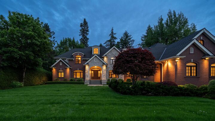 Property Photo: 13560 27 Avenue BC V4P 1Z4
