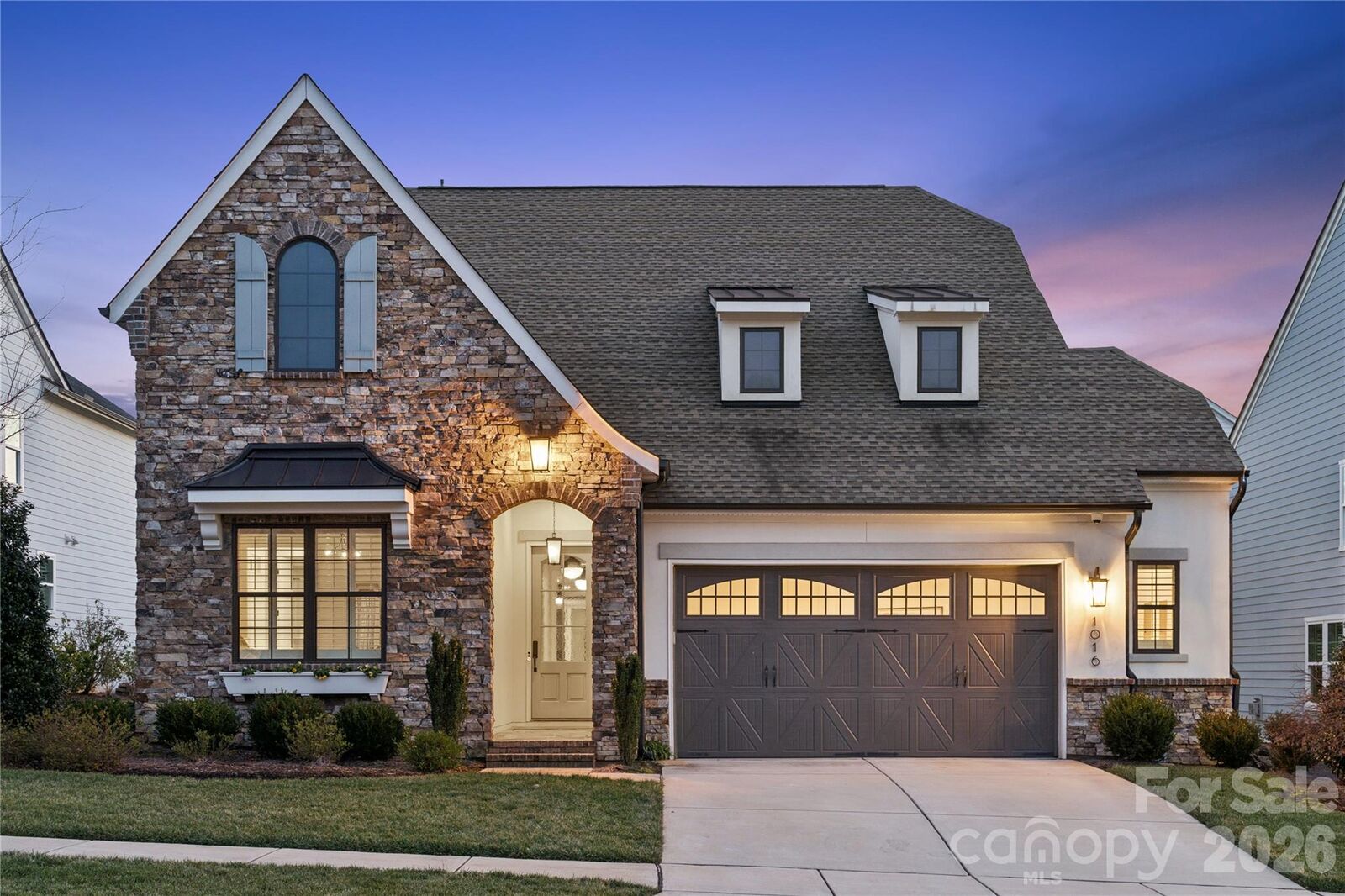 Property Photo: 1016 Thatcher Way SC 29715