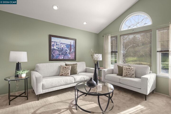 Property Photo:  1109 Discovery Way  CA 94521 