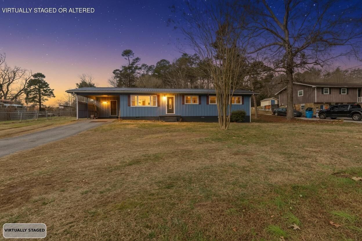 Property Photo:  824 Diamond Circle  GA 30728 