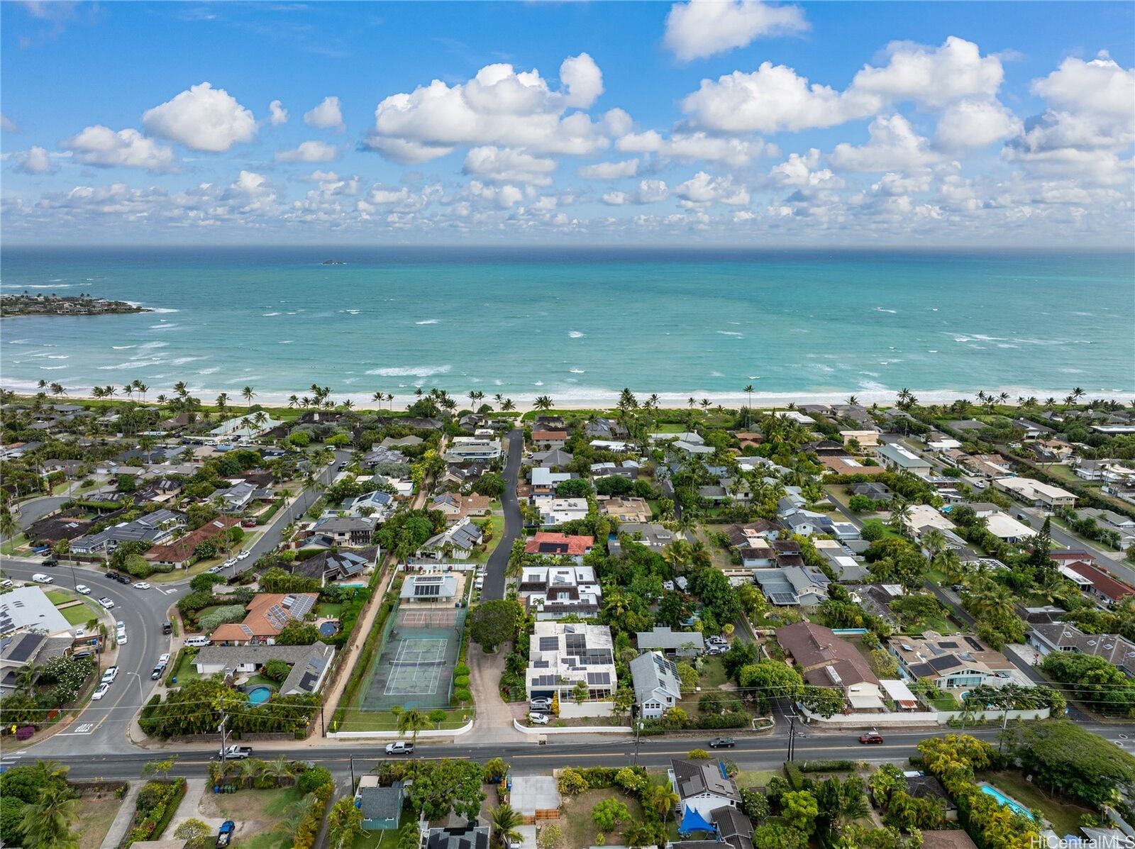 Property Photo: 824 N Kalaheo Avenue A HI 96734