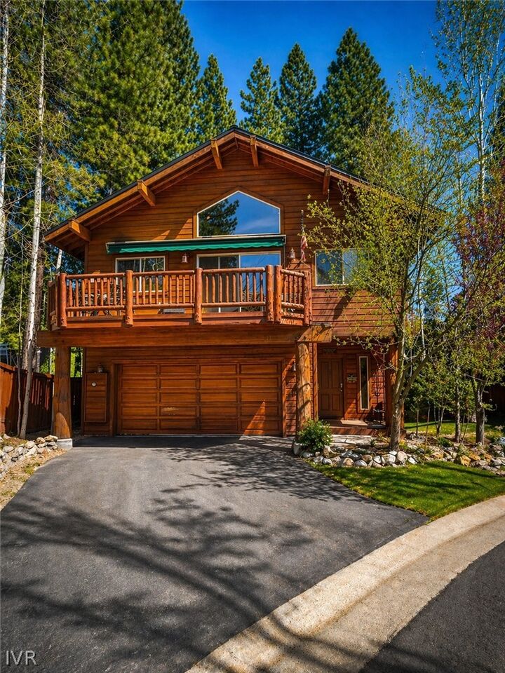 Property Photo:  928 Northwood Boulevard 10  NV 89451 