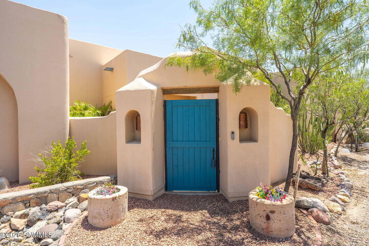 Property Photo:  5944 Dusty Prints Road  NM 88007 