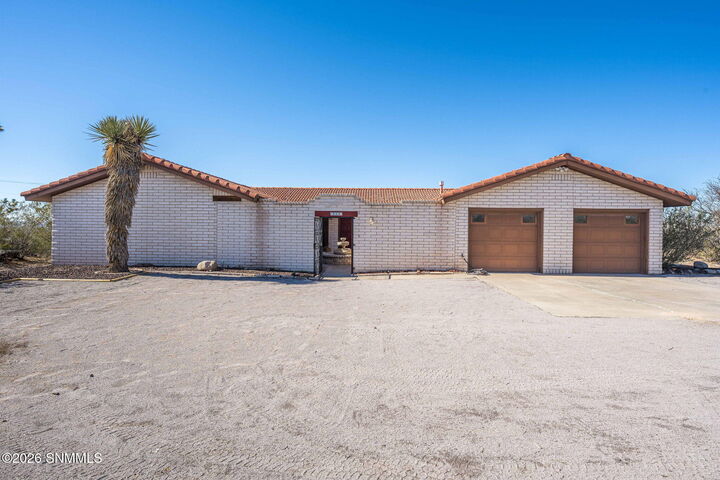 Property Photo:  4000 Senna Drive  NM 88011 