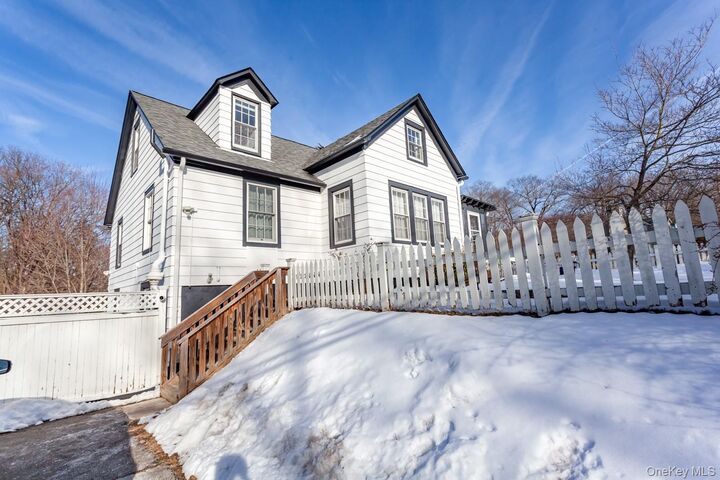 Property Photo:  1710 Route 9D  NY 10516 