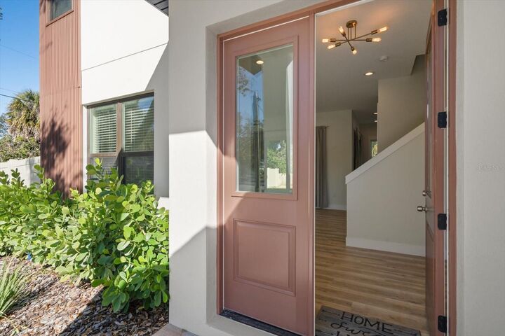 Property Photo:  14733 Sunset Drive  FL 33774 