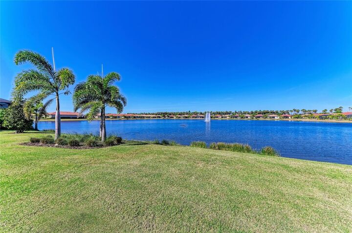 Property Photo: 332 Villoresi Boulevard FL 34275