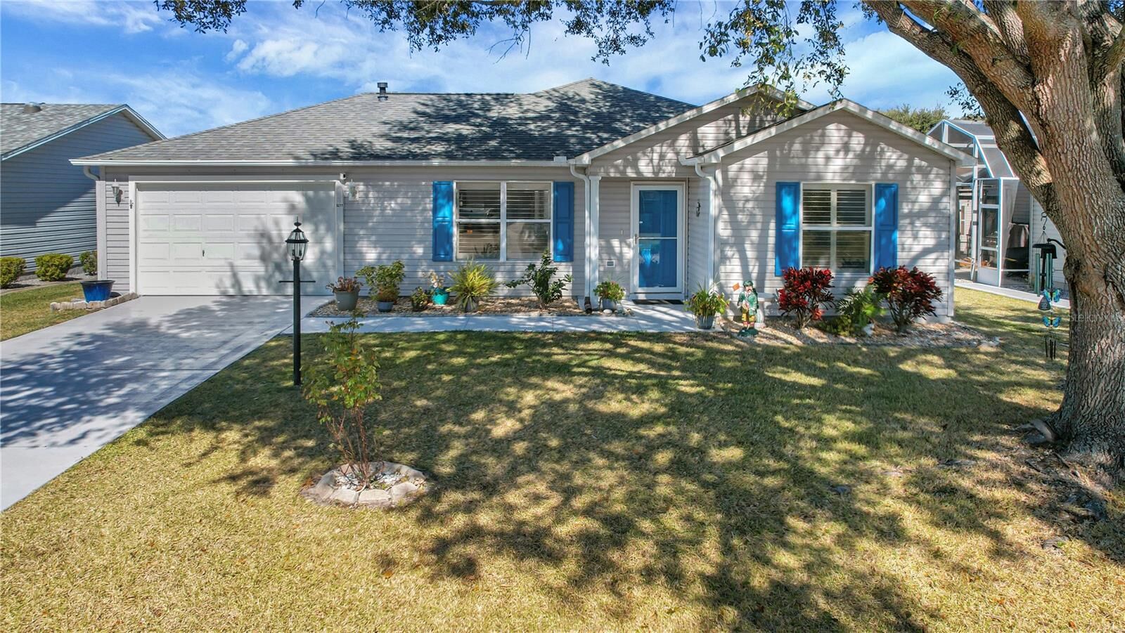 Property Photo: 3277 Ashbrook Place FL 32162