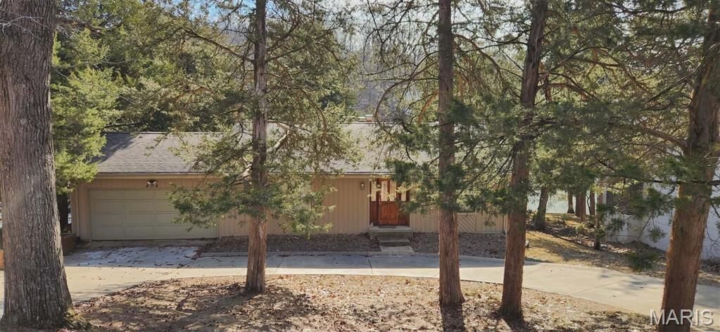 Property Photo:  404 Marina Drive  MO 63357 