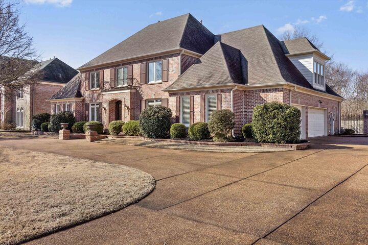 Property Photo:  1831 Groveway Dr  TN 38139 