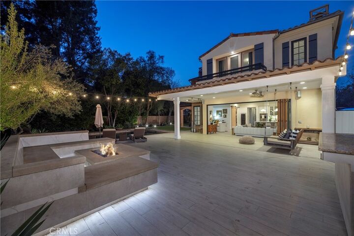Property Photo:  46 Woods Trail  CA 92603 