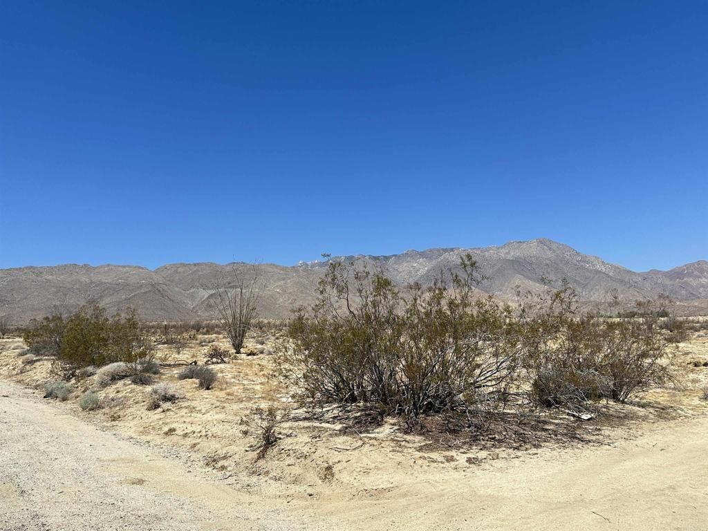 Property Photo:  1 Country Club Road  CA 92004 