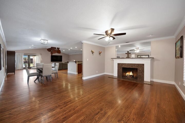 Property Photo:  1619 La Playa Way  CA 95864 