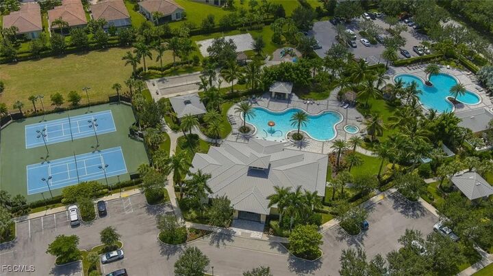 Property Photo:  1980 Wellington Street  FL 34120 