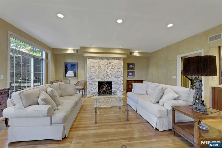 Property Photo:  153 Ashley Place  NJ 07656 