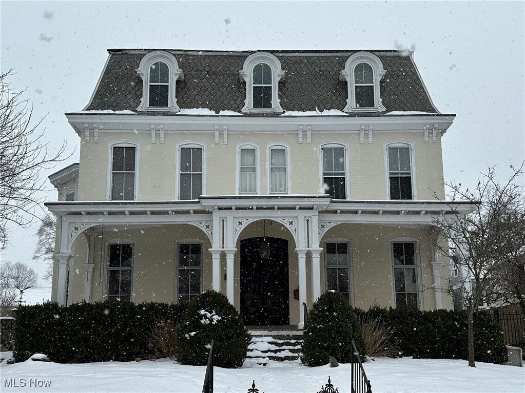 Property Photo: 1110 Ann Street WV 26101