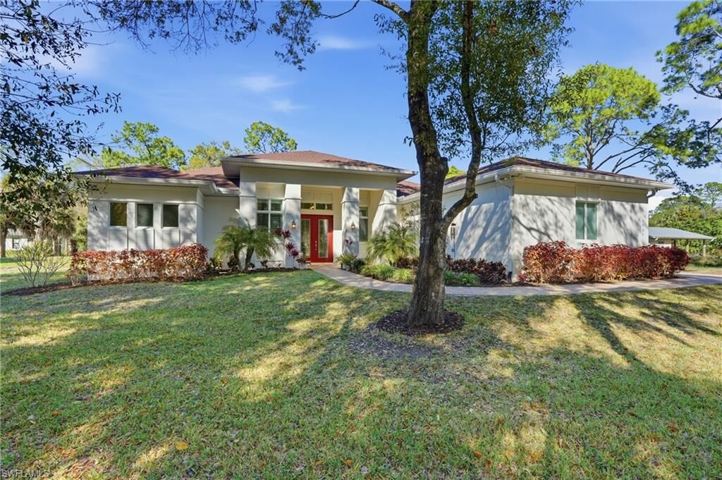 Property Photo:  3707 5th Ave SW  FL 34117 
