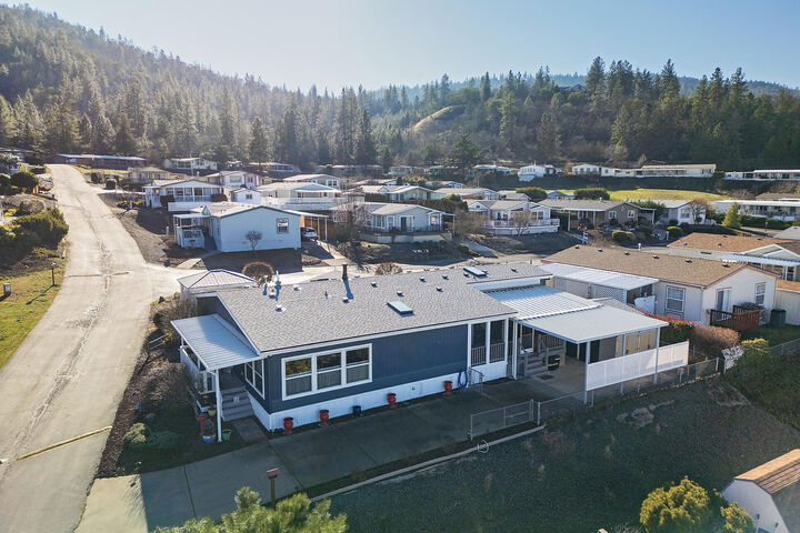 Property Photo:  3955 S Stage Road 93  OR 97501 