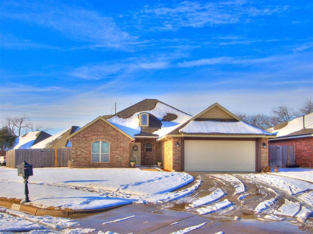 Property Photo:  2013 Wimberley Creek Drive  OK 73160 