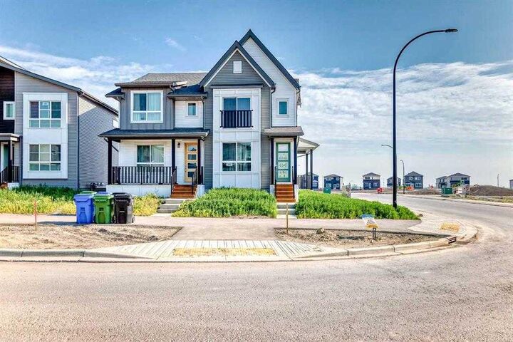 Property Photo: 200 Belmont Way SW AB T2X 5T4