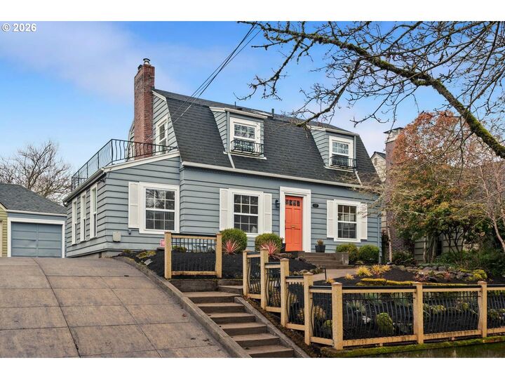 Property Photo: 3337 NE 23rd Ave OR 97212