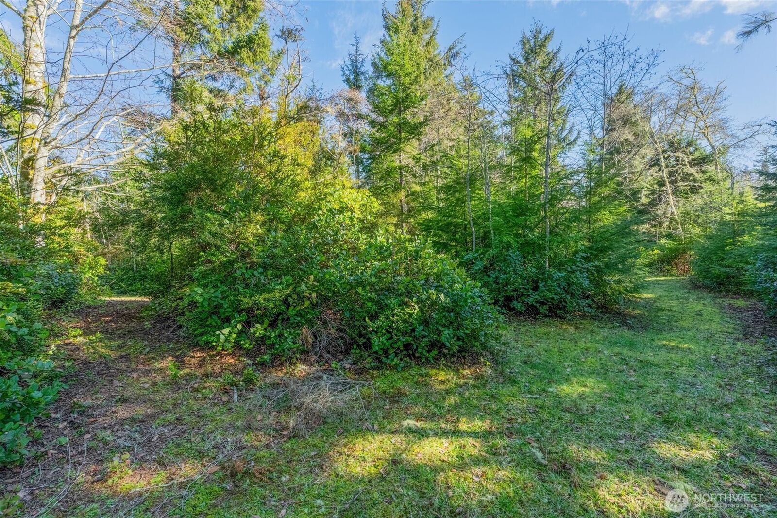 Property Photo:  21333  Birch Place  WA 98640 