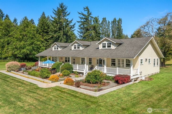Property Photo: 19840 Vashon Highway SW WA 98070