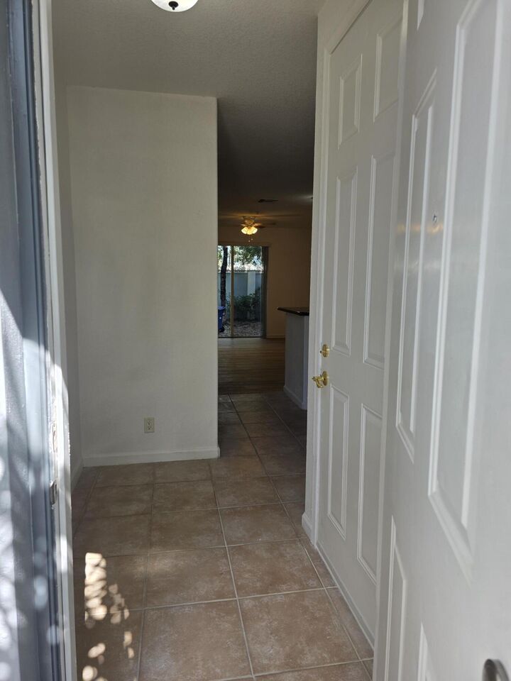 Property Photo:  3589 NW 14th Court S 3589  FL 33311 