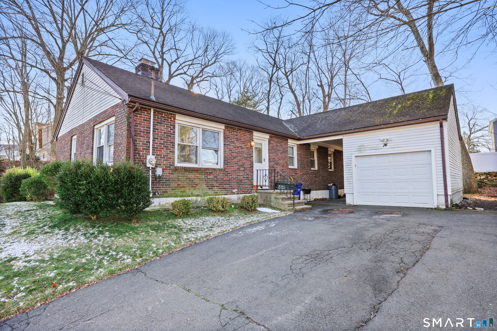 Property Photo:  74 Village Lane  CT 06606 