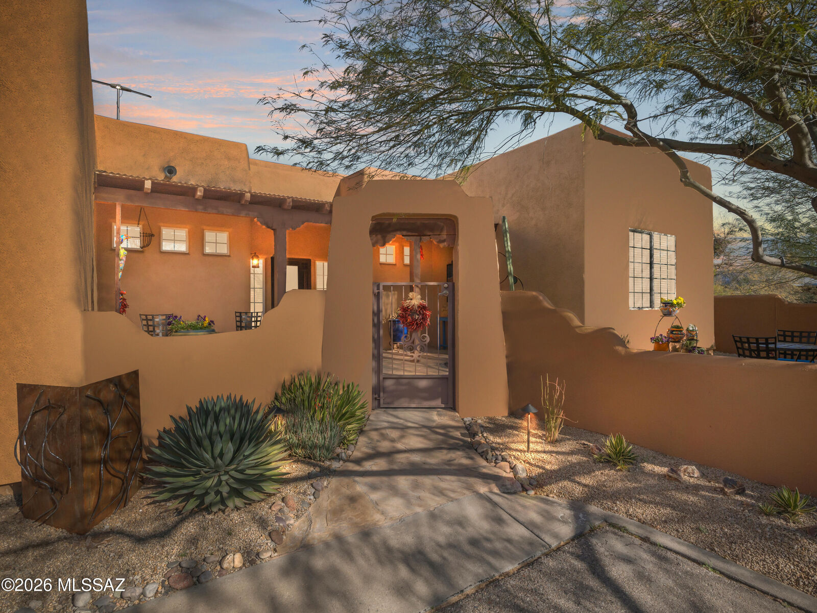 Property Photo:  10553 E John McNair Place  AZ 85747 
