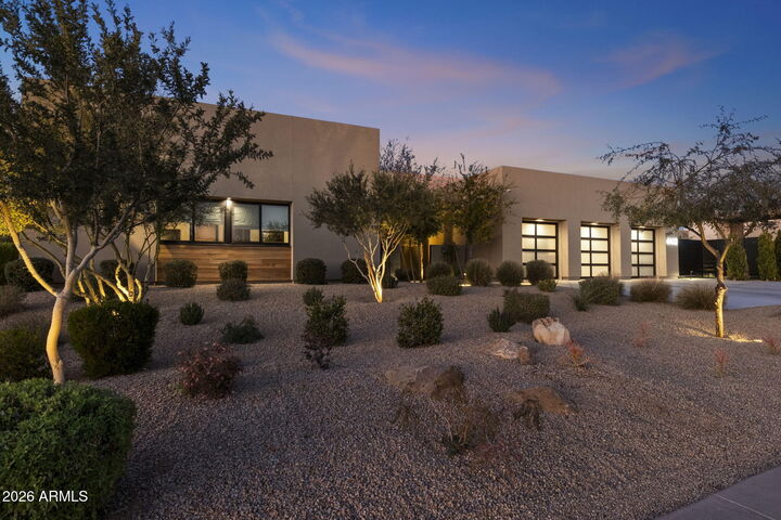 Property Photo:  6402 E Lomas Verdes Drive 1  AZ 85266 