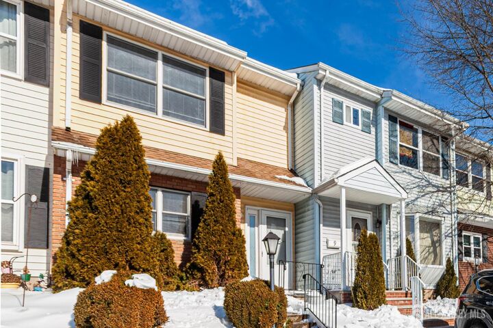 Property Photo:  11 Kyle Street  NJ 08835 