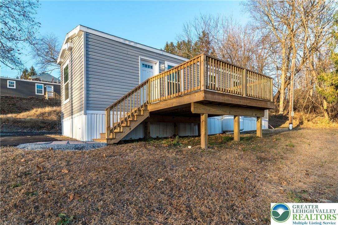 Property Photo: 465 Royal Manor Road Lot 3 PA 18042